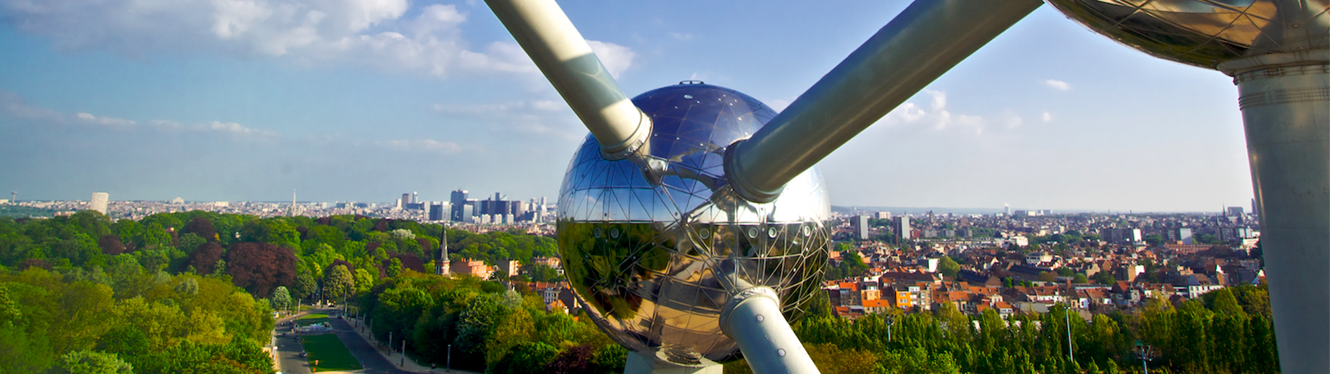 atomium-todayout-242w.jpg